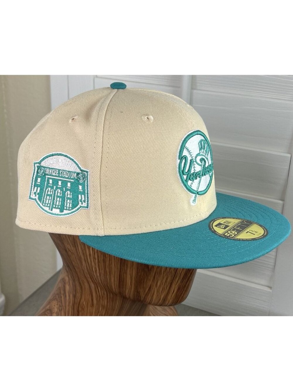 New Era 59Fifty Natural/Teal MLB New York Yankees Mango Forest Fitted Hat 7 3/4